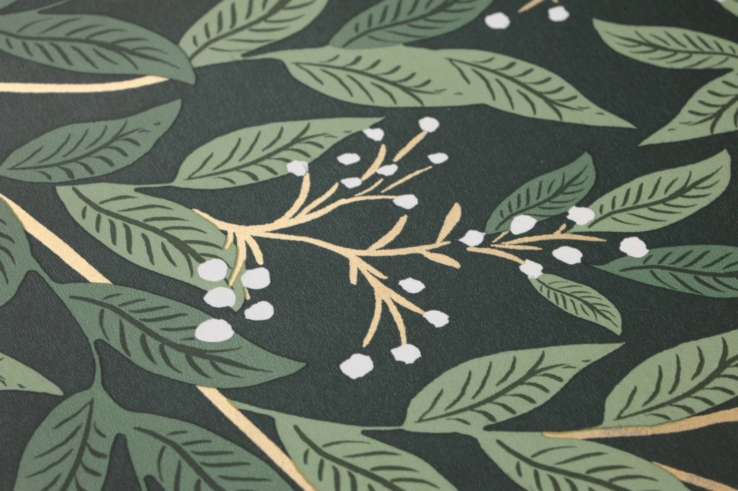 Selbstklebende Tapete Willowberry Dunkelgrün 3 Selbstklebende Tapete Willowberry Dunkelgrün – Bild 3