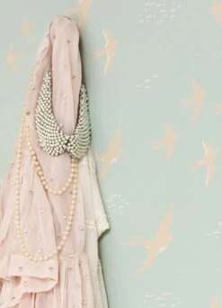 Tapete Follow The Wind Blassgrün