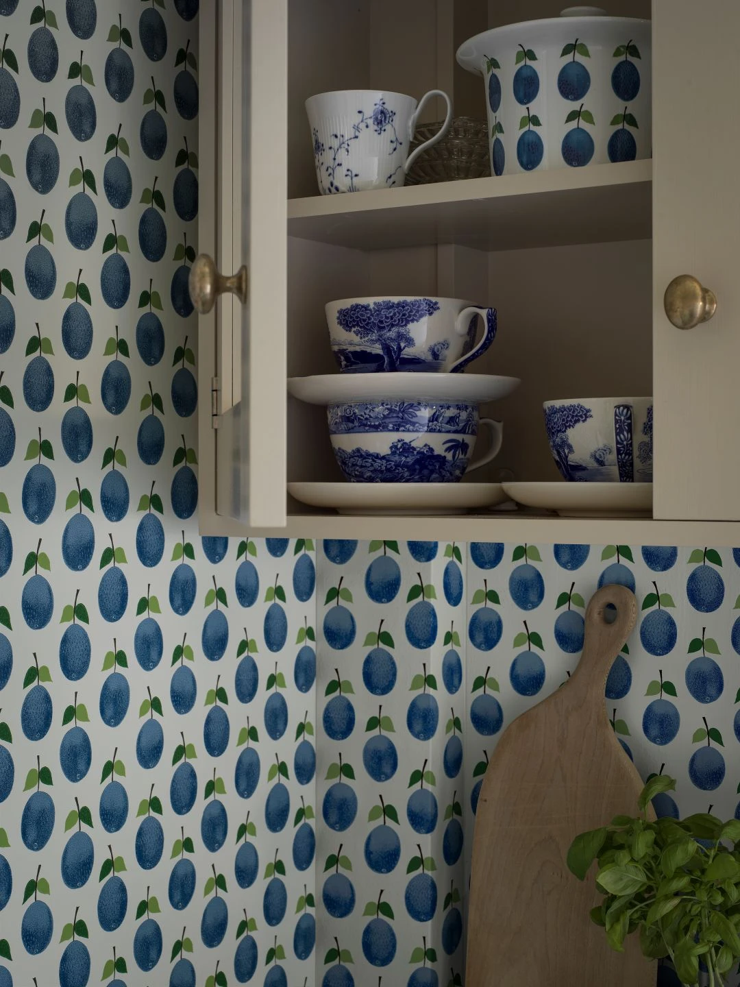 Tapete Henriette Brillantblau 3 Tapete Henriette Brillantblau – Bild 3