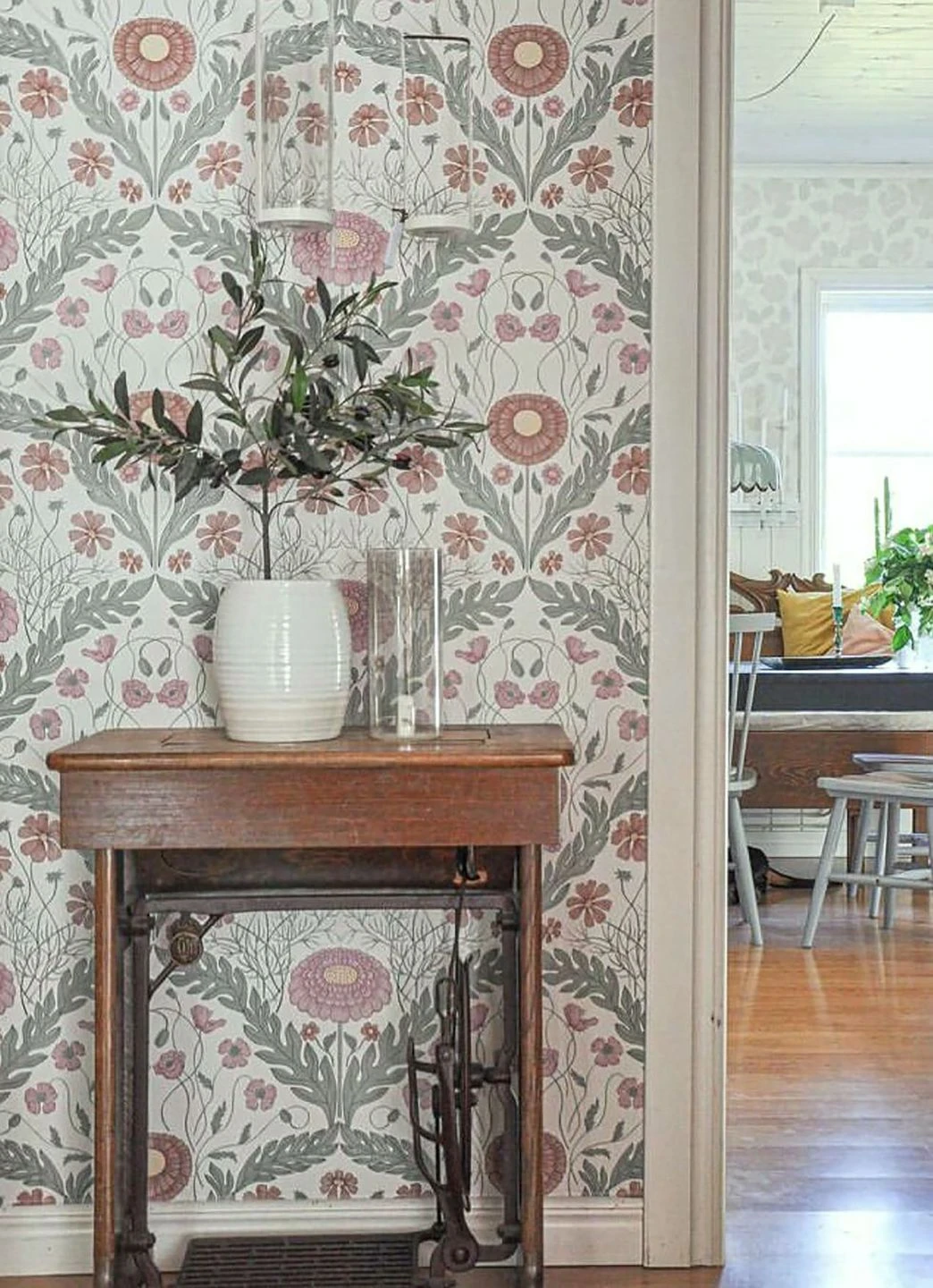 Tapete Lomasi Pastellviolett 4 Tapete Lomasi Pastellviolett – Bild 4