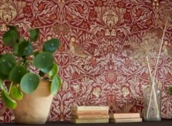 Tapete Morris Birds Rubinrot -Tapetengeschäft Morris Birds C 463274 2880x1440