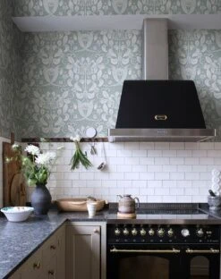 Tapete Oskari Hellblaugrau -Tapetengeschäft Oskari B 485482 2880x1440