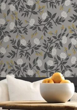 Tapete Peonies Hellgrau